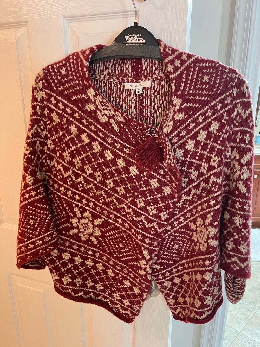 CAbi Women's Maroon and Cream Patterned Knit Sweater- cropped